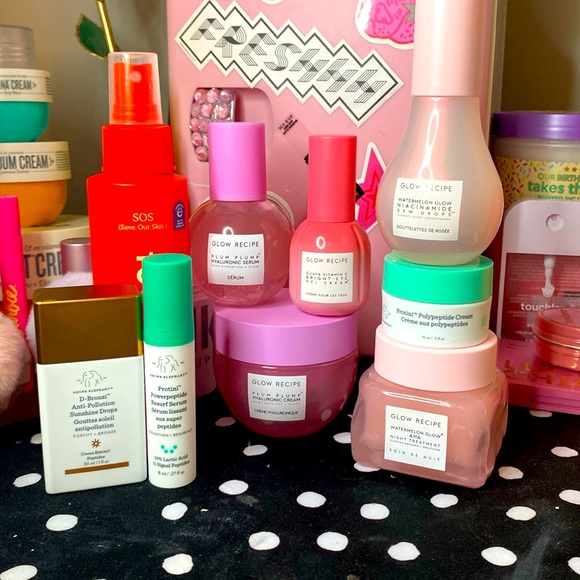 Skin care set - Picture 1 of 17